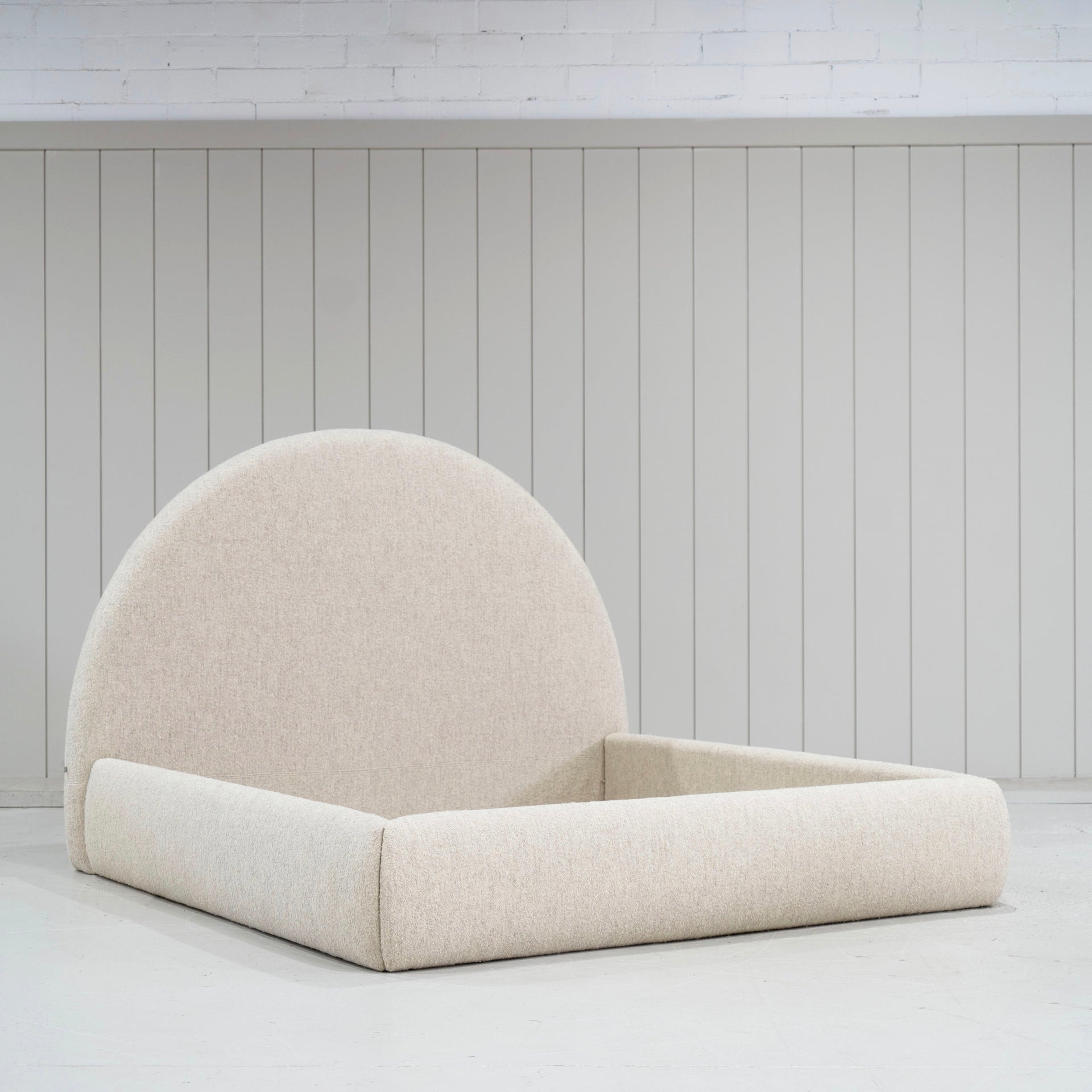 Demi Bed