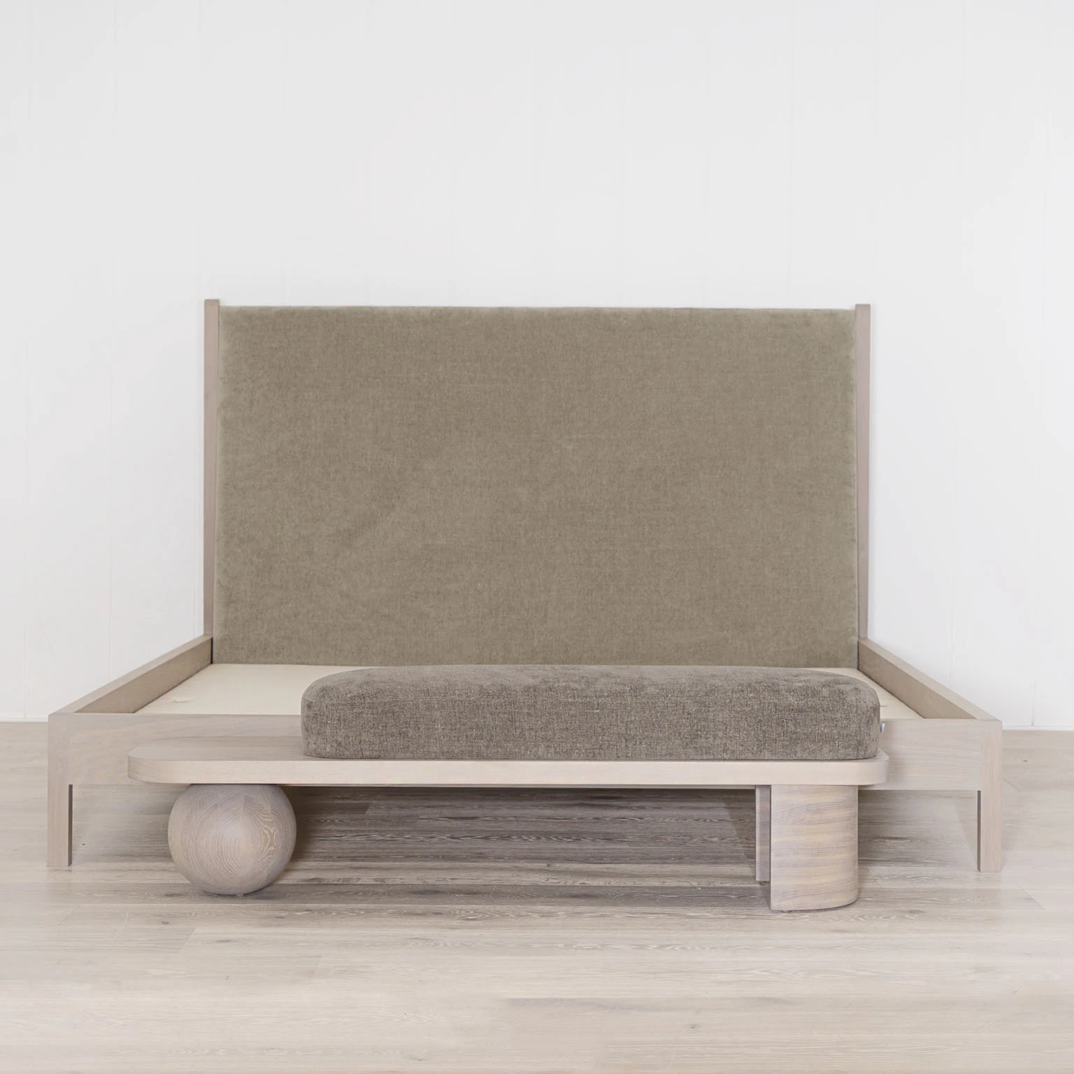 Alex Bed