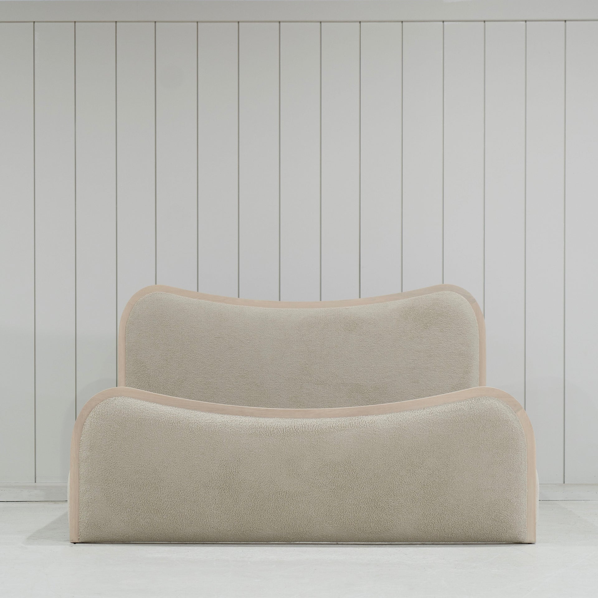 Broad Bed